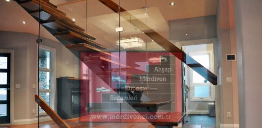 Kulüp Taraftar Merdivenleri